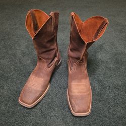 Mens Ariat Cowboy Boots size 13D