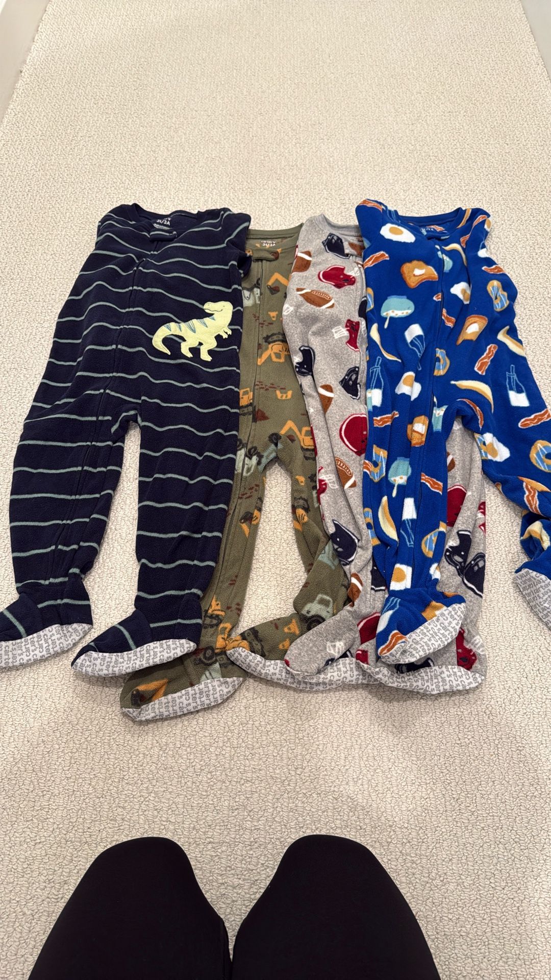 Toddler Caters Fleece Footed Pajamas