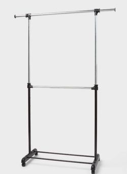 Style Selections Garment rack Chrome,Black Steel Rolling Clothing rack