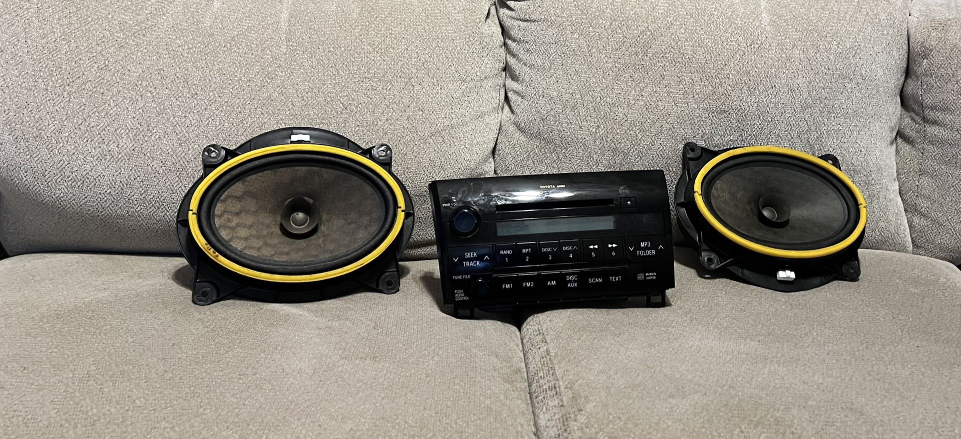 Radio And Speakers