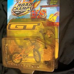Rare 2000 Road Champs Diecast Bike