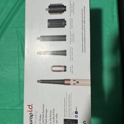 Dyson 