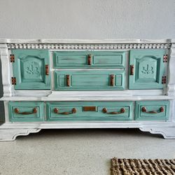Stunning Coastal Dresser/ Buffet 