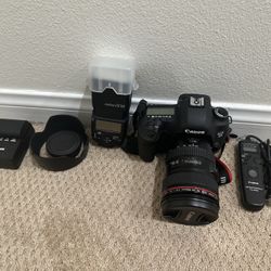 Canon EOS 5D Mark III