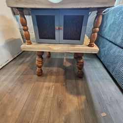 Shabby Chic Farmhouse Accent Table