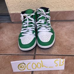 Nike Dunks High Lucky Green 