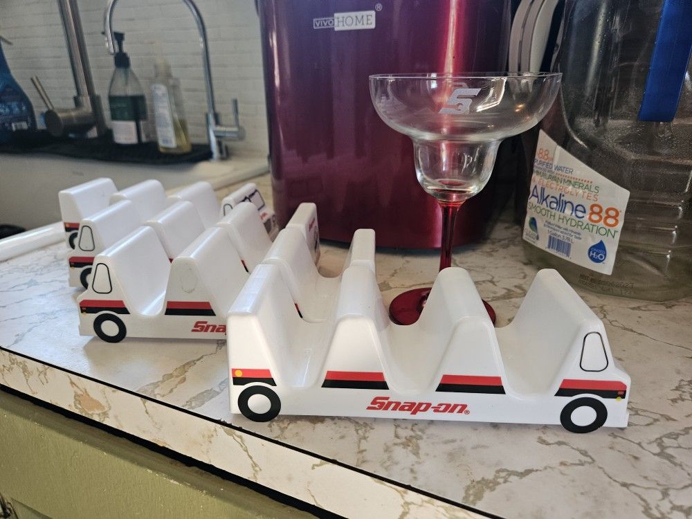 Snap On Taco Party Set
