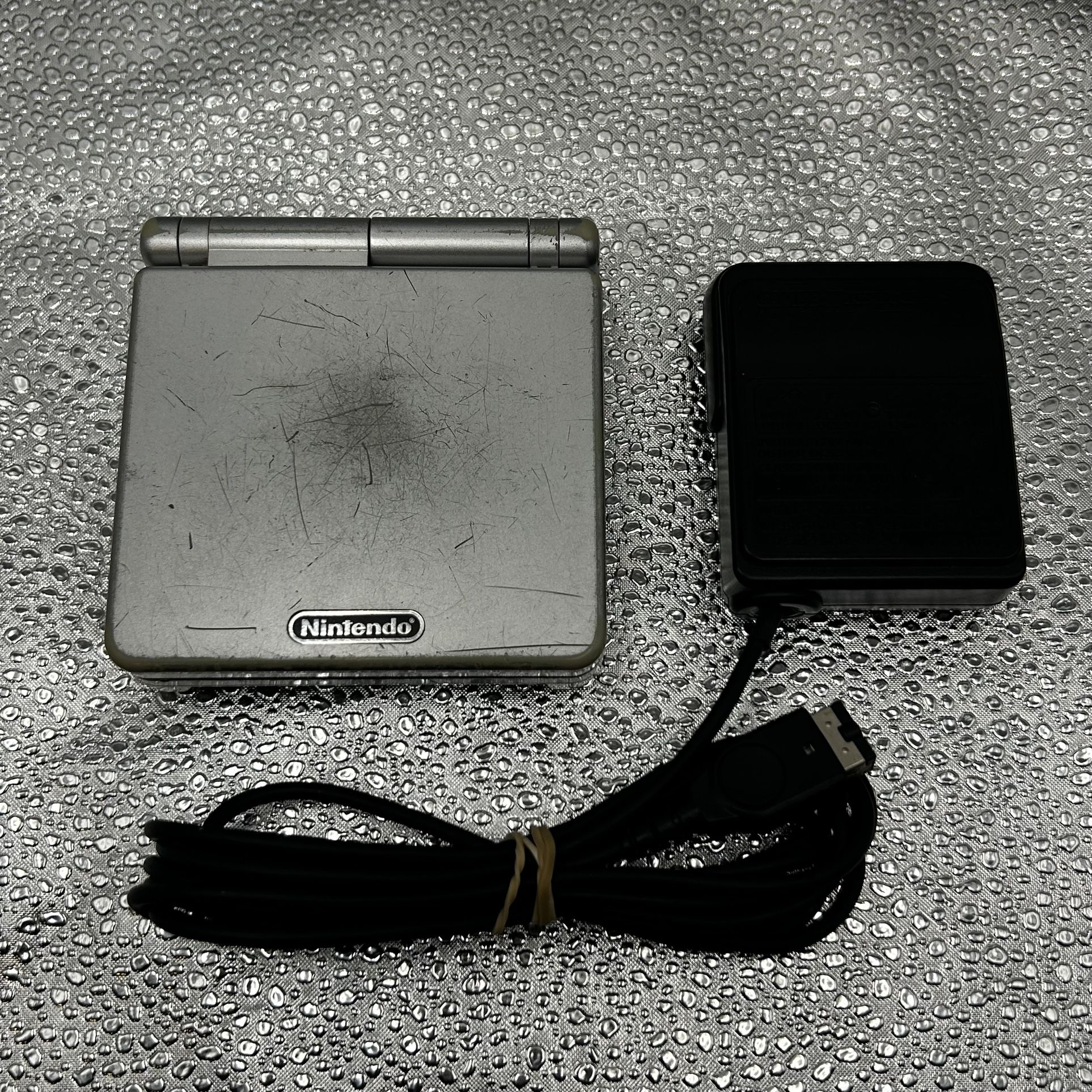 Nintendo GameBoy Advance GBA SP Platinum Console, TESTED & WORKING! AGS-001