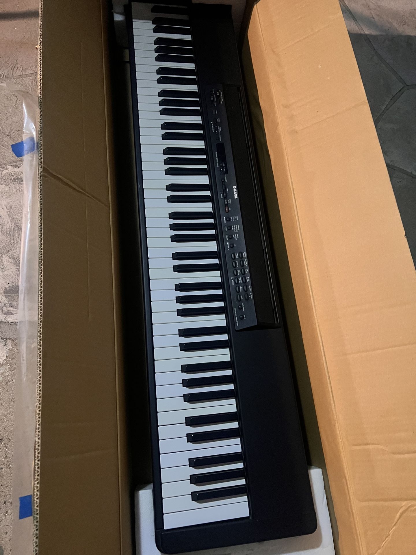 YAMAHA P-80 Electronic Piano Keyboard 88 key Black Music Instruments