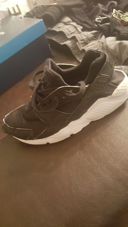 Boys shorts almost new grey and black. Nike .adidas jordan plus boys vans sz1.5 nike sz 2 and 11