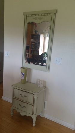 Vintage Mirror with table