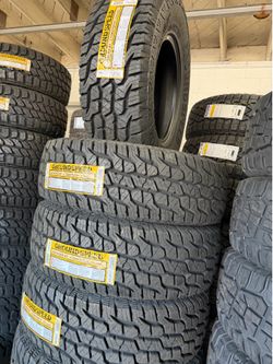 LT 265/75/R16 marca GROUNDSPEED A/T las 4 llantas nuevas instaladas y balanceadas