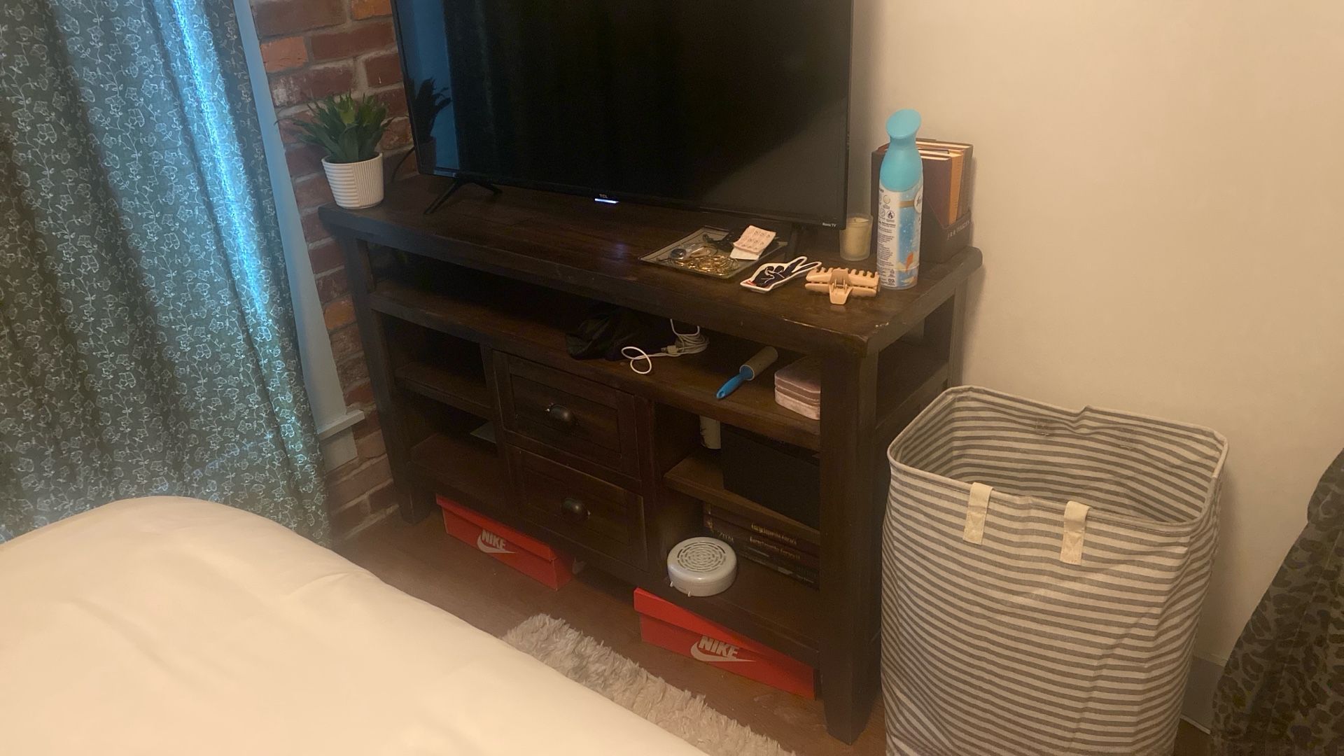 TV Stand/Bookshelf