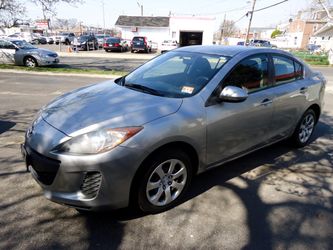 2013 Mazda MAZDA3