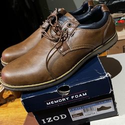 IZOD Men’s shoe