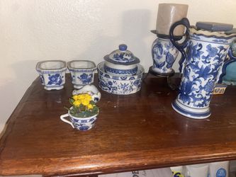 Antique Porcelain House Decor Set