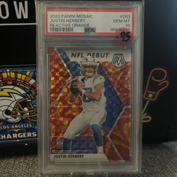 2020  Mosaic Justin Herbert Orange Reactive  PSA 10 