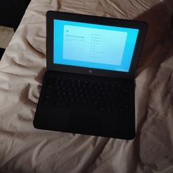 Hp Chrome Computer - Comes With Charger