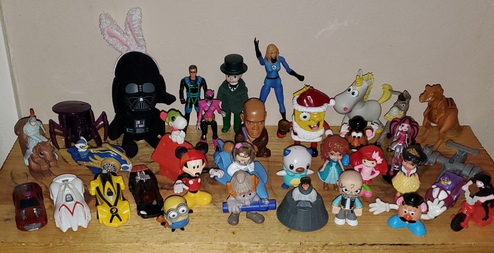 Vintage Toy Collection! Over 30 Unique Toys! Excellent Condition!