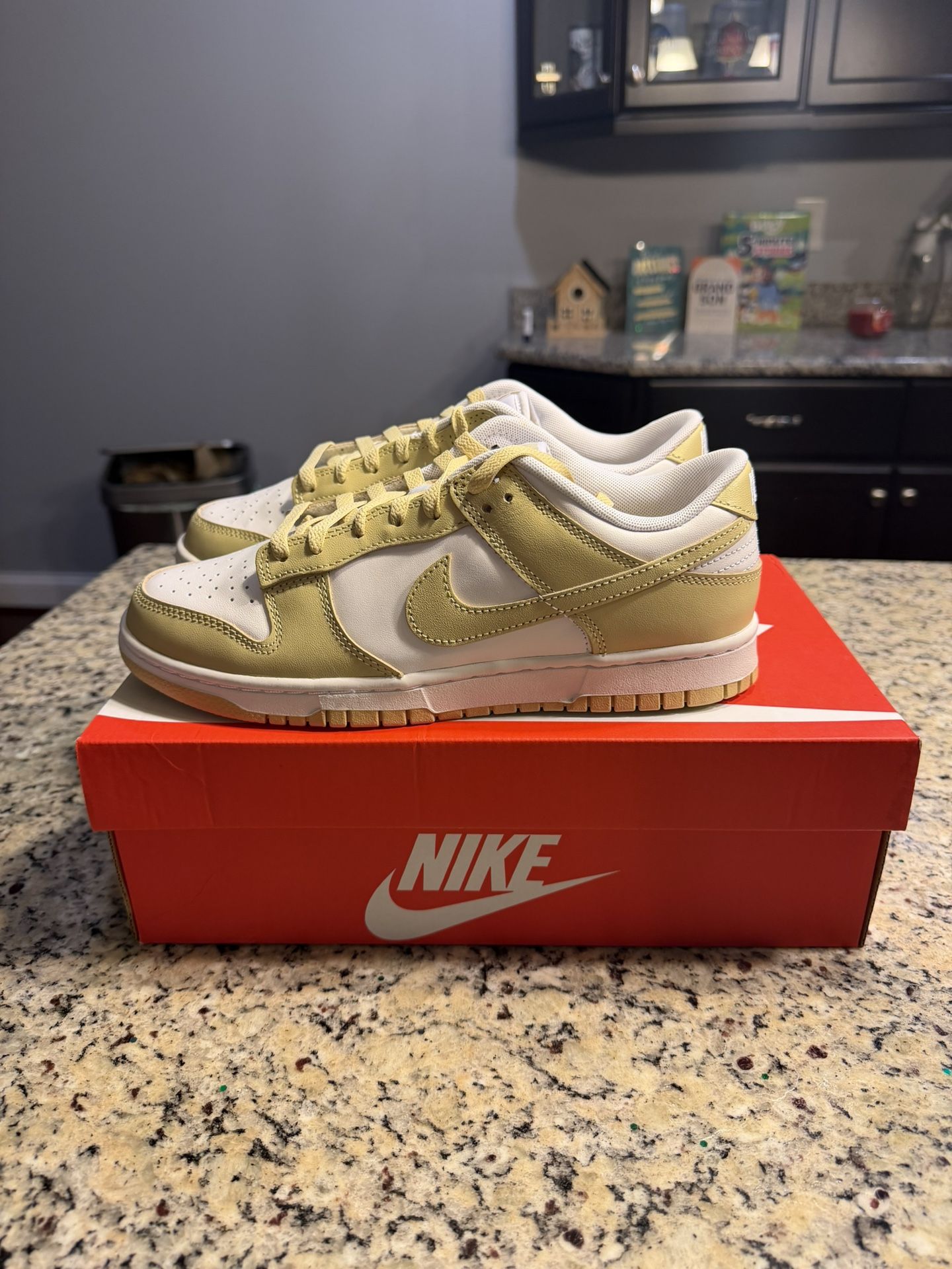 Size 8.5 Nike Dunk Low Team Gold SKU DV0833-100 Brand New