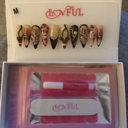 Press On Nails