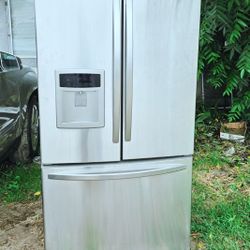KENMORE REFRIGERATOR 