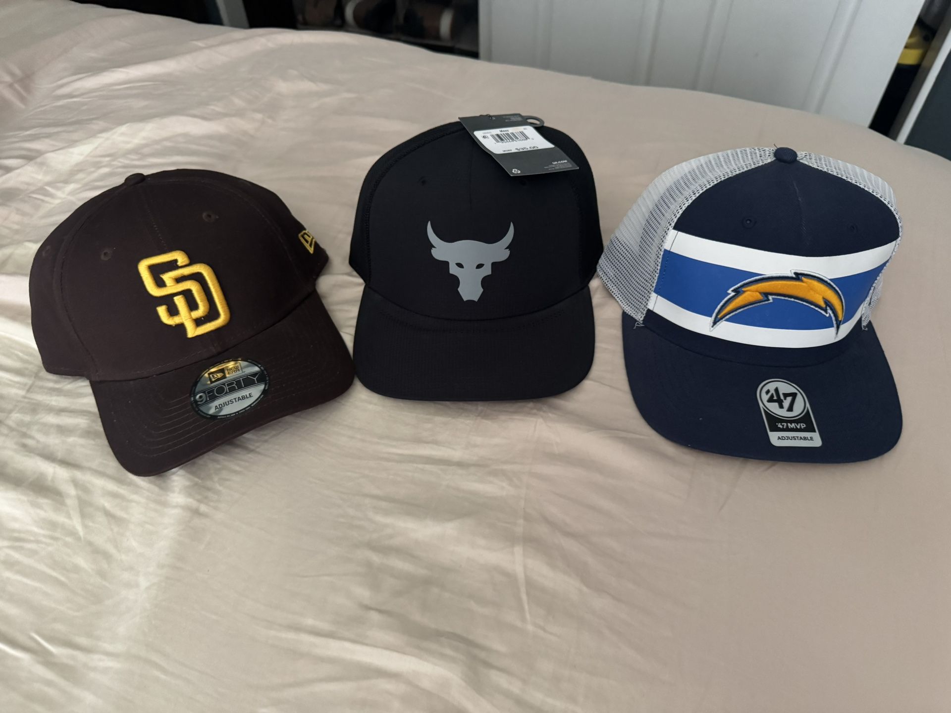 Padres Chargers under Armour hat
