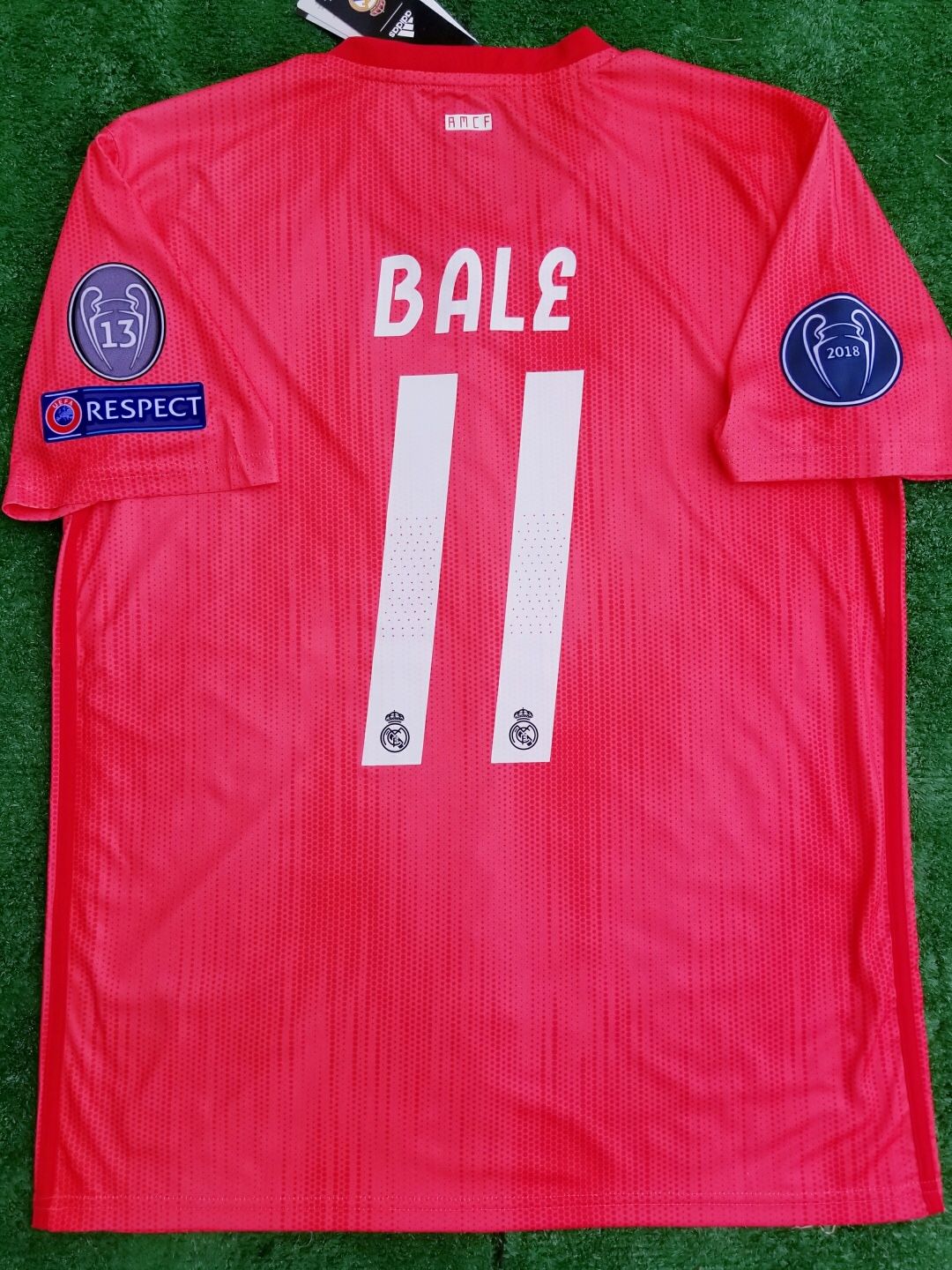 18/19 Real Madrid 3rd kit soccer jersey Bale for Sale in Raleigh, NC -  OfferUp