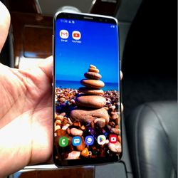 64GB Unlocked Samsung Galaxy 8 Excellent Condition Att T-Mobile Verizon And World Use 