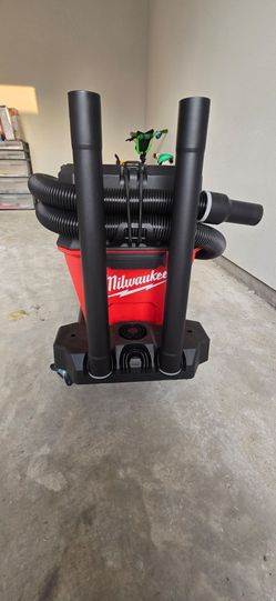MILWAUKEE Shop Vacuum: 6 gal Tank Size, Plastic, 1 7/8 in Vacuum Hose Dia, 9 ft Hose Lg, Wet/Dry