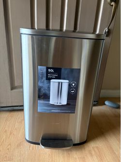 New Large Trash Can
