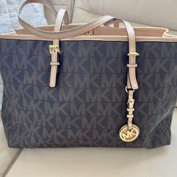 Michael Kors Signature Purse