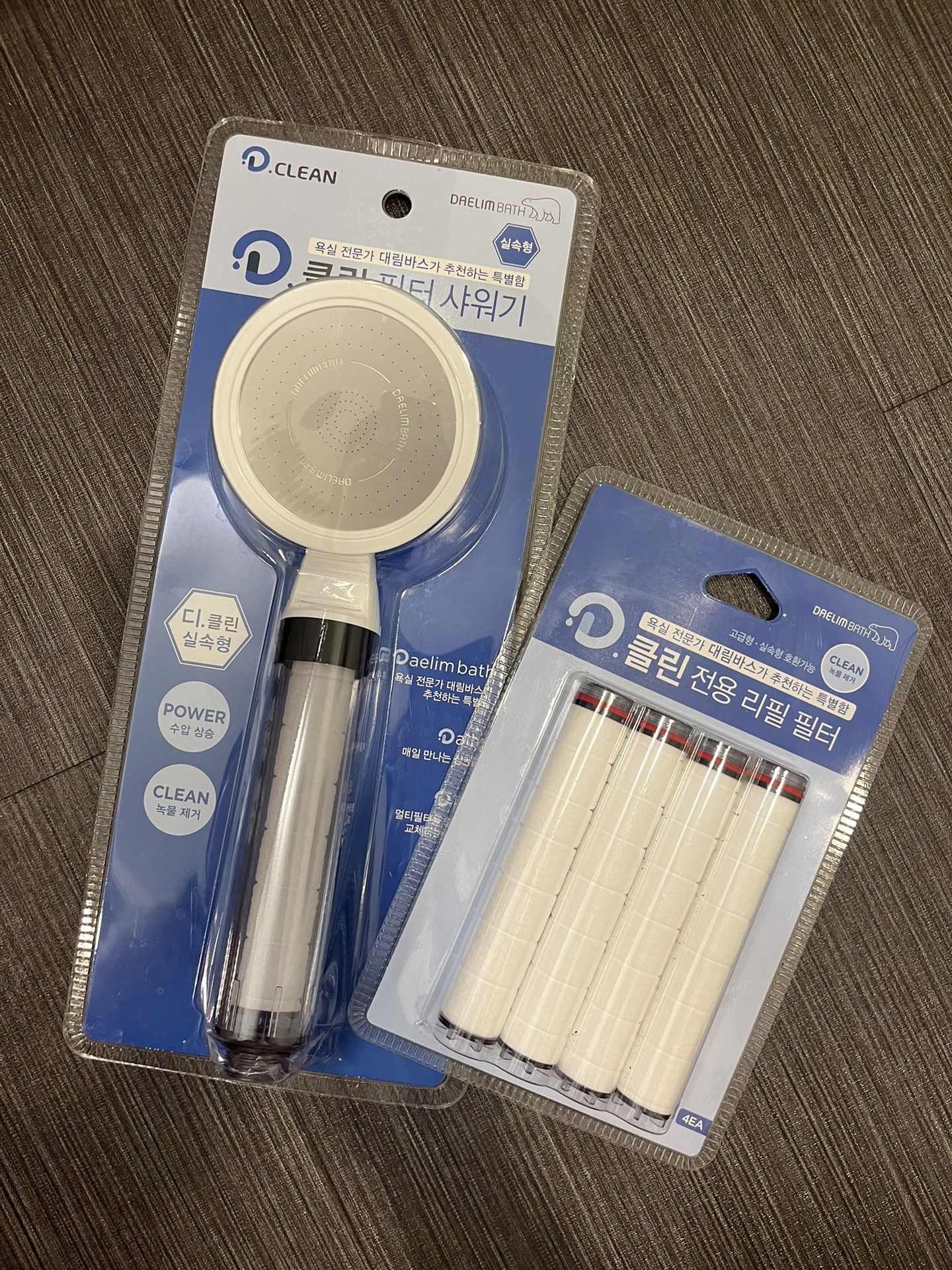 KOREAN SHOWER HEAD AND FILTER (5 REFILLS) for Sale in Seattle, WA OfferUp