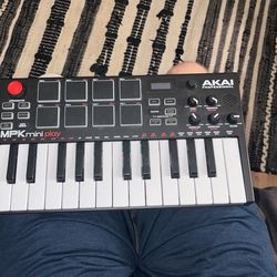 Mpk MIDI Piano