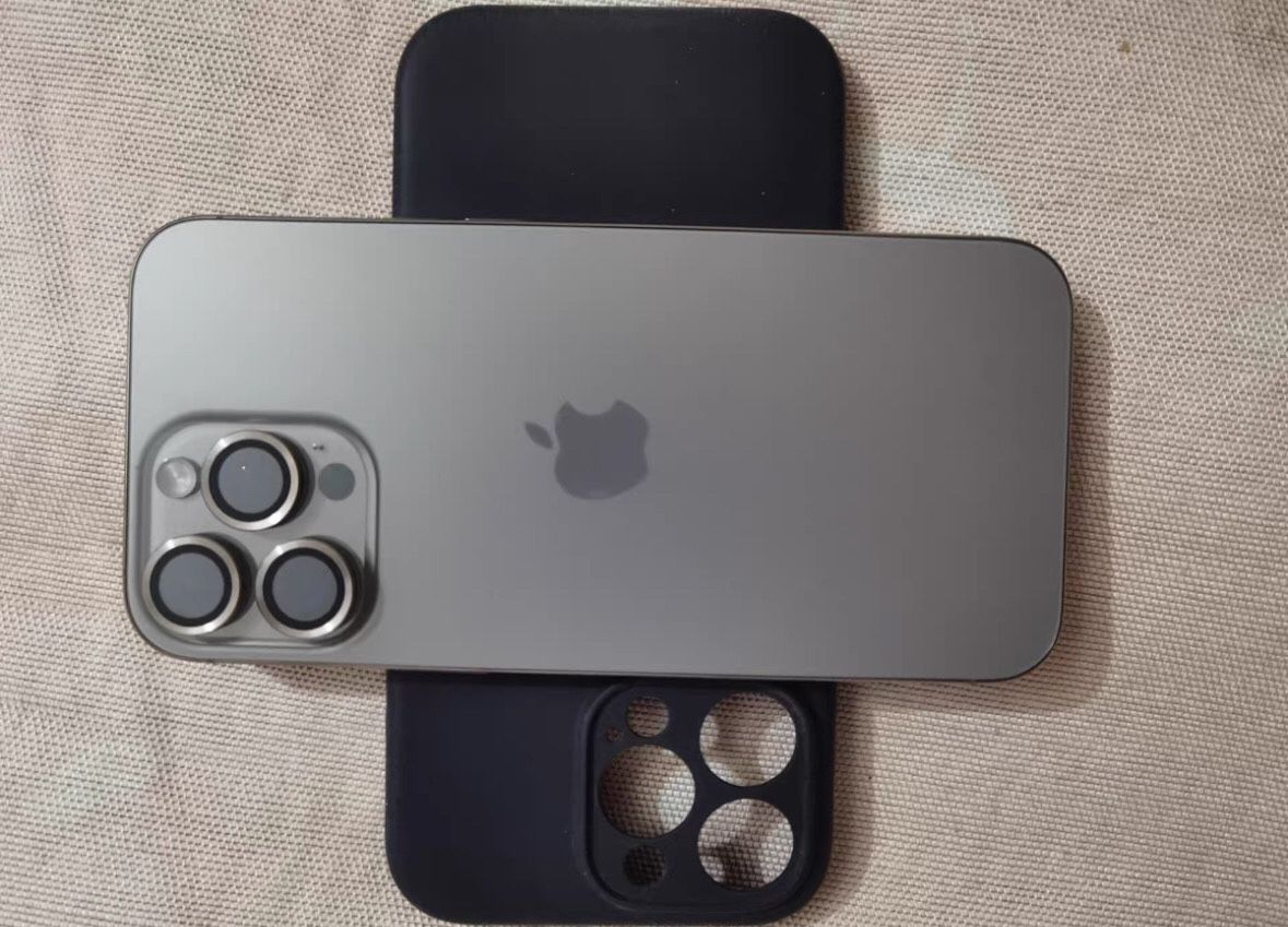 Apple iphone16pro max 1TB