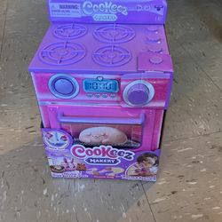 Cookie Makery