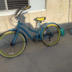Huffy Beach Cruiser