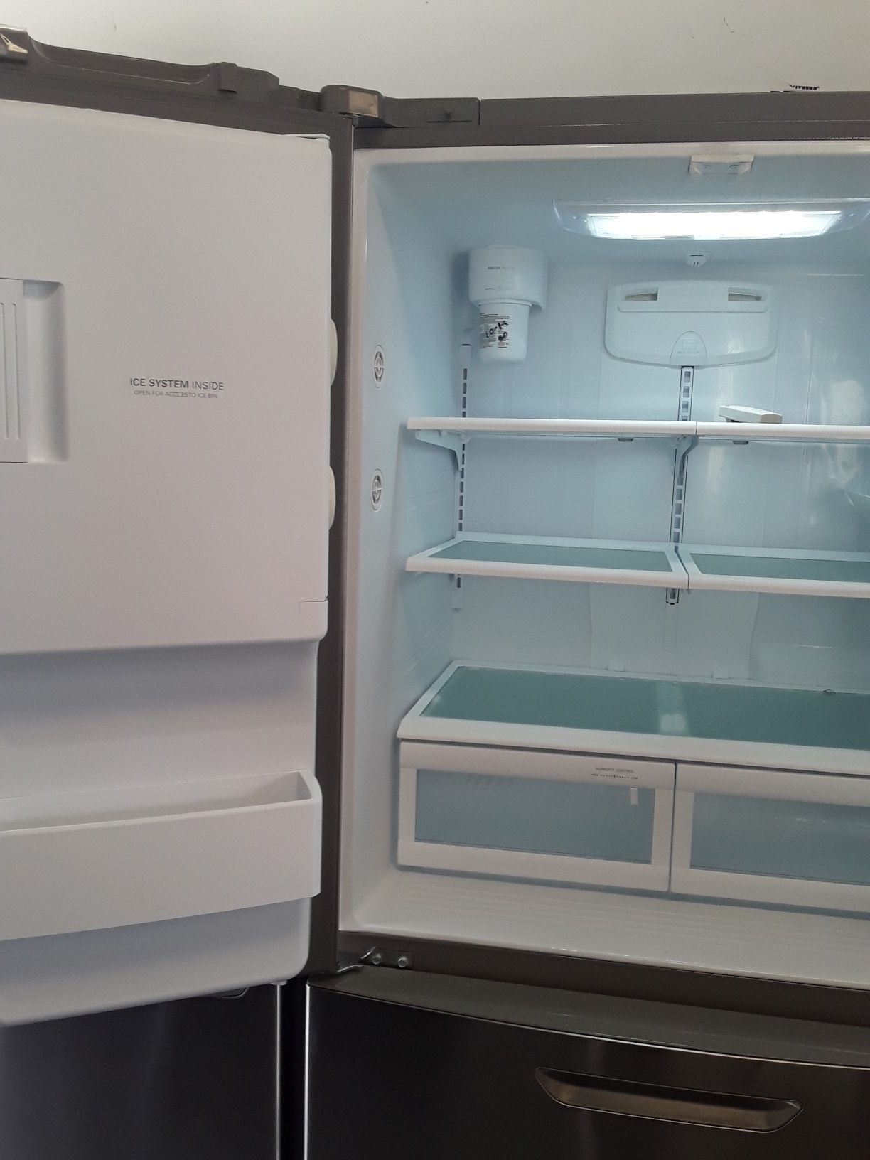 REFRIGERATOR LG 4 DOORS 2 DOORS FREEZER INVERTER EXCELLENT CONDITION WORKING PERFECT WITH WARRANTY DELIVERY SERVICES