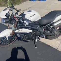 2012 Triumph Speed triple