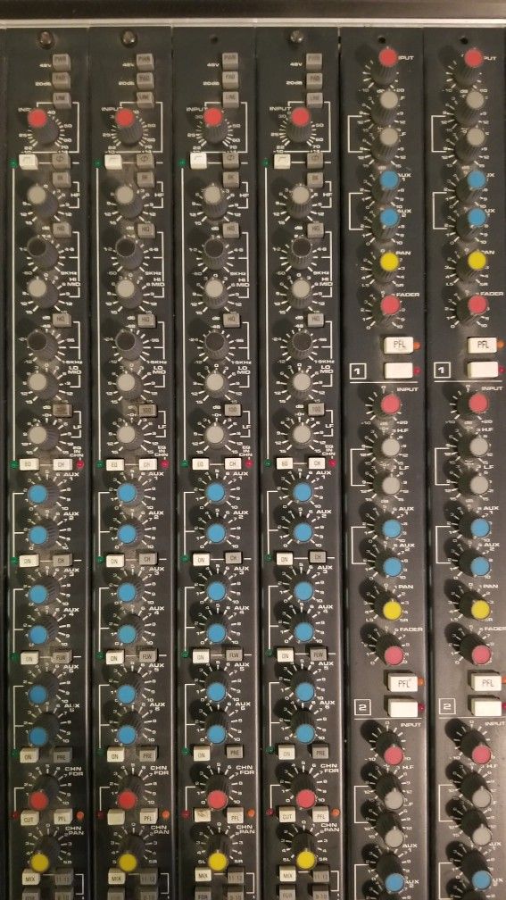 Soundcraft TS12 for Sale in Los Angeles, CA - OfferUp