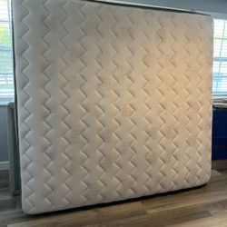 Fusion pillow top king mattress & box spring