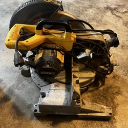 Dewault Miter Saw 