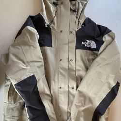 The North Face Goretex mountain ski Snowboard Jacket 