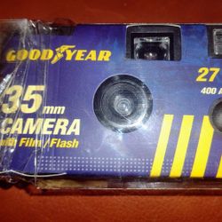 Sealed Vintage Goodyear 35mm Flash Camera with/Film!