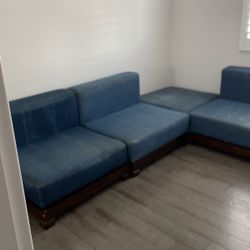 Pottery Barn SofA