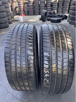 275/60/18 Michellin Defender LTX (2)