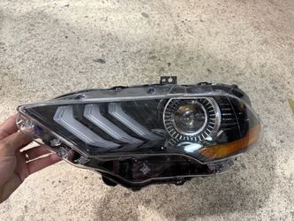 2023 ford mustang left side headlamp OEM