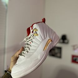 Jordan Retro 12 Sz 9.5