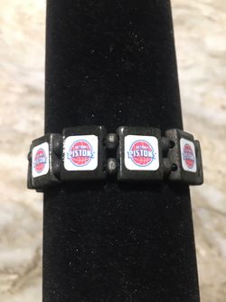 Detroit Pistons jewelry bracelet
