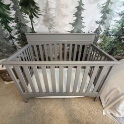 Crib & Mattress